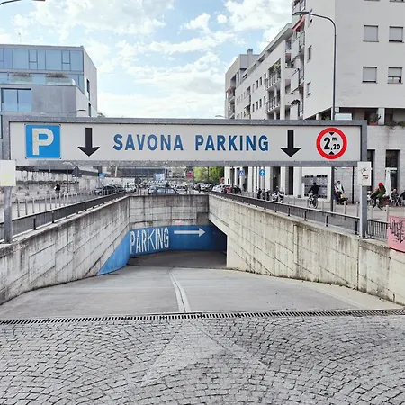 Il Comfort Dello Spazio, In Un Bilocale * Milan