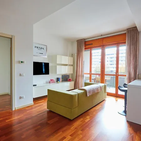 Il Comfort Dello Spazio, In Un Bilocale Apartment *